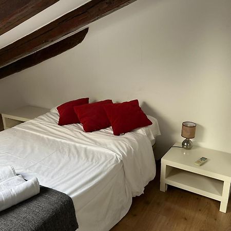 Comodo Atico En Tirso De Molina มาดริด ภายนอก รูปภาพ