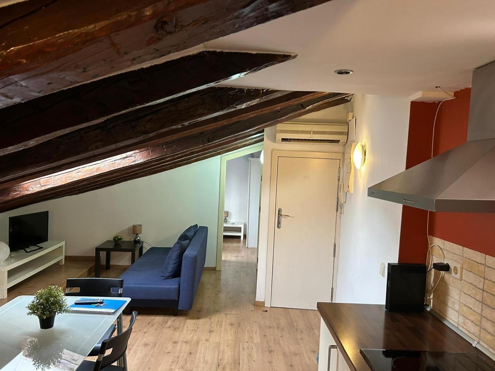 Comodo Atico En Tirso De Molina มาดริด ภายนอก รูปภาพ