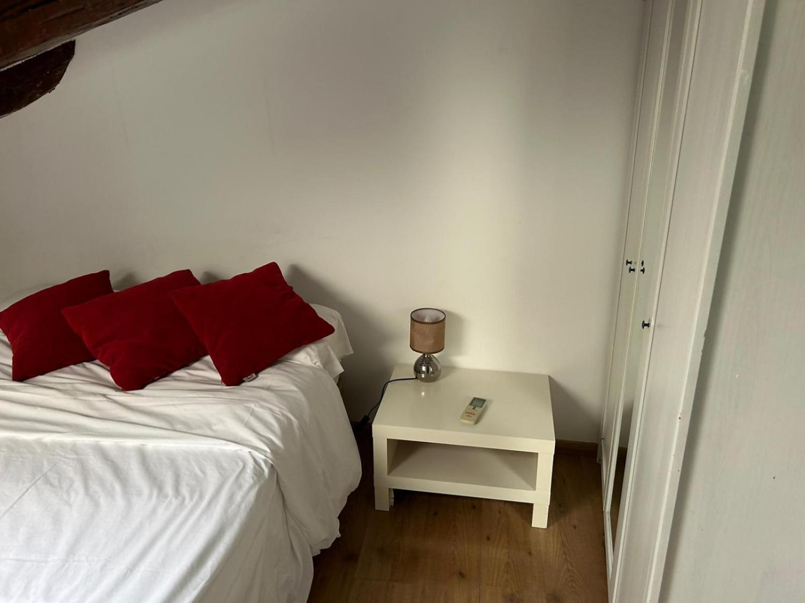 Comodo Atico En Tirso De Molina มาดริด ภายนอก รูปภาพ